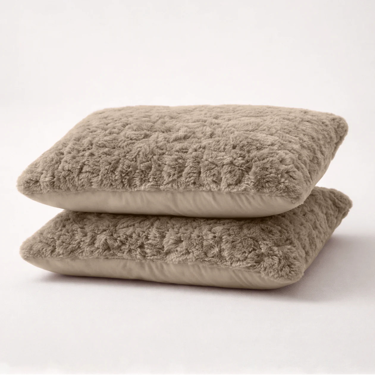 Y-NOT kussenslopen Pom Pom Fur Taupe 60x70cm 2-Pack - Image 3